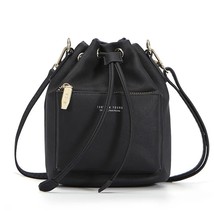 WEICHEN Fashion Bucket  Bag Women Drawstring Crossbody Bag Female Messenger Bags - £149.08 GBP