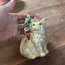 DEPT 56 WHITE CAT ORNAMENT UNDER THE CHRISTMAS TREE~APPROX. 5&quot; TALL - €10,52 EUR