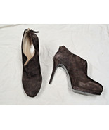Nine West brown suede platform bootie    Size 9 - $31.44 CAD