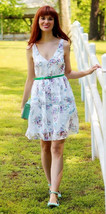 $228 Anthropologie Grid of Flowers Dress Petite 6 Ivory Floral GORGEOUS ... - $54.75