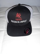  Shark Attack Golf Flexfit Men&#39;s Mesh Hat - One Size Fits Most - $12.99