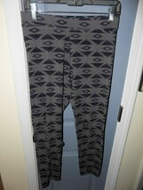 Victoria’s Secret Gray Black Aztec Print Fashion Legging Pants Size L Wo... - $18.20