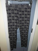 Victoria’s Secret Gray Black Aztec Print Fashion Legging Pants Size L Women&#39;s - £11.64 GBP