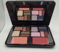 Beauticontrol Glamour On The Go Sensuous Shadow/Unbelivable Blush Collec... - £35.04 GBP