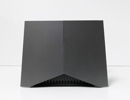 TP-Link Archer GE800 BE19000 Tri-Band Wi-Fi 7 Gaming Router - Black/Red image 5