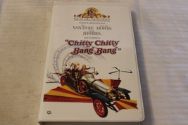 Chitty Chitty Bang Bang (VHS) Clam Shell, Dick Van Dyke, Benny Hill, Gert Frobe - £12.53 GBP