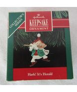 HALLMARK KEEPSAKE ORNAMENT 1991 "HARK! IT'S HERALD" COLLECTOR SERIES RGH05 - $4.00