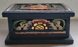 Vtg Carved Wood Hinged Lidded Treasure Trinket Box Nice Patina Made in Indonesia - £15.03 GBP