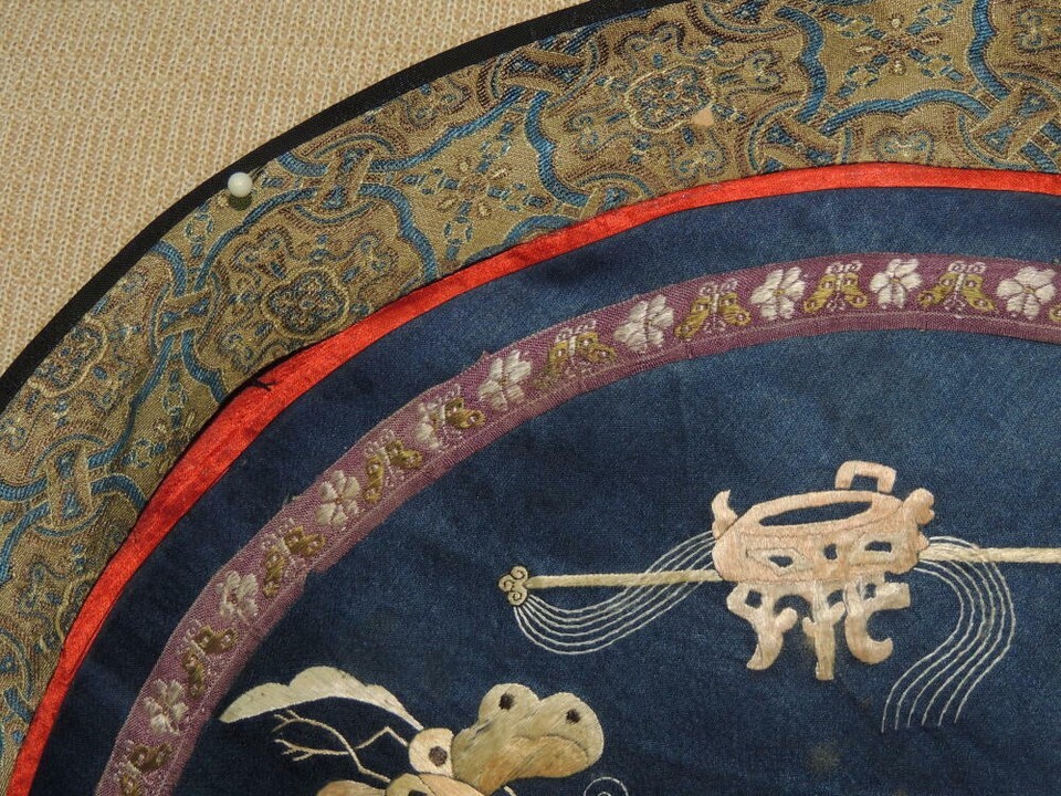 Antique Chinese Silk Embroidery 15" Panel Tapestry round boy lotus dragonfly Item image 2