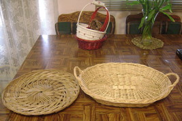 LOT of 2 WICKER Woven Serving Baskets - Arts Crafts Any Occasion - $15.44