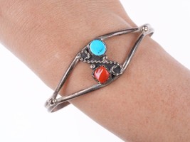 6.75&quot; Vintage Navajo sterling turquoise and coral bracelet - £59.49 GBP