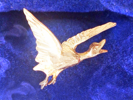 Haunted Pin Golden Goose Alexandria&#39;s High Wealth Magick 7 Scholars CASSIA4 - £41.95 GBP