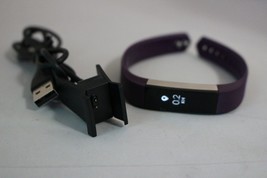 Fitbit Alta Fitness Activity Tracker + Sleep Tracker Plum FB406PMS Small FAST - £51.10 GBP