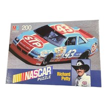 Richard Petty Milton Bradley#43 200 Piece NASCAR Puzzle 4156-6 - $6.43