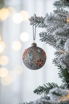 D3&#39; Glass Christmas Ball Ornaments - Set of 12 Tree Decorations - $75.99