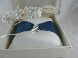 Davids Bridal Wedding 7&quot; square ring pillow and Garter Mint in the box - $16.82