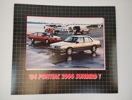 1984 PONTIAC 2000 Sunbird Showroom Dealer Advertisement 17x20 Cardboard - $3,763.16 MXN