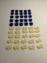 Lot Of (50) Acrylic Scroll And Shield Board Game Tokens - £31.53 GBP