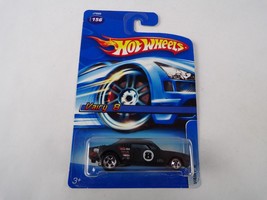 Van / Sports Car / Hot Wheels Vairy 8 #156 J7999 #H10 - £10.21 GBP