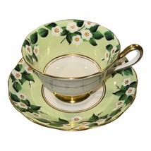 Footed Tea Cup &amp; Saucer Royal Albert White Spring Blossoms Green Gold Bo... - $762.96 MXN