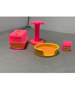 Vintage 1982 Mattel Barbie Fluff Cat Cuddly Kitten Set - $14.18