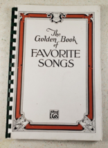THE GOLDEN BOOK OF FAVORITE SONGS: COMMUNITY COLLECTION By Alfred Music - £19.18 GBP