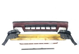 1982 1983 Toyota Celica OEM Complete Front Bumper Assembly Needs Paint - $9,432.52 MXN