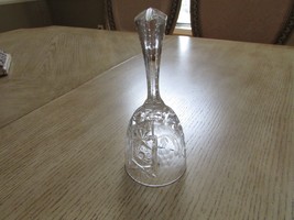 VTG CRYSTAL DINNER BELL FROSTED LEAF FLOWER FAN PATTERN NOTCHED PANEL HA... - $109.78 MXN