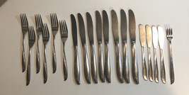 Oneida Community Twin Star, 19 Pc Set, Knives, Forks, Stainless Flatware - $42.03