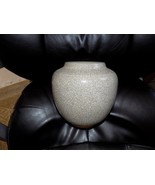 Beige Crackle Vase 8&quot; Tall EUC - €33,06 EUR