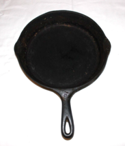 Vintage Wagner Ware SIDNEY-O-1058 B Cast Iron Skillet Double Pour Spouts Fry Pan - £23.53 GBP