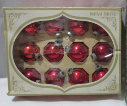Vintage Glass Ornaments Shiny Brite  boxed Tree Red 12 total - £11.73 GBP