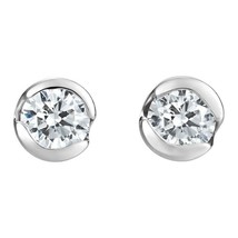 3CT Round Brilliant Cut Moissanite Solitaire Stud Earrings 14K White Gold Plated - £112.98 GBP