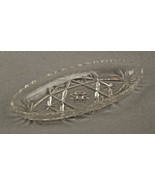 Clear Glass Starburst VTG Oval Scallop Rim Pickle Condiment Butter Dish - $24.46 CAD