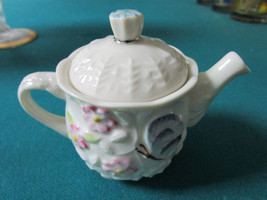 Belleek 2 Mini Teapots Springtime Butterflies And Winter Snowflakes 3 1/2&quot; - £74.94 GBP