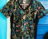 Cherokee Scrub Top Sloth SIZE SMALL tropical flamingo monkey rainforest ... - $23.75