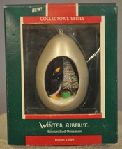 Hallmark - Winter Surprise - 1st in Series - Penquin in Egg with Tree - Ornament - £9.90 GBP