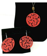 Red Tribal Necklace &amp; Matching Earrings Leather Beads Carved Wood 3 Pc Set - $9.04