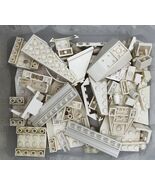 Lego 100 Piece White Lego lot full of bricks and blocks  Legos - $16.77 CAD