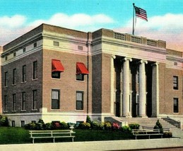 Parsons Kansas KS Municipal Building UNP Vtg Linen Postcard Unused T13 - £2.30 GBP