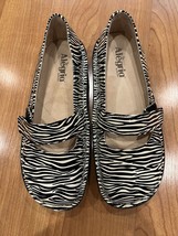 Alegria NEW Women&#39;s Patent Leather Zebra Print Mary Jane Clogs - Size 7 - $35.00