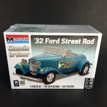 Monogram Classic Cruiser Kit  &#39;32 Ford Street Rod 1:24 Scale 85-0882 Plastic New - £21.02 GBP