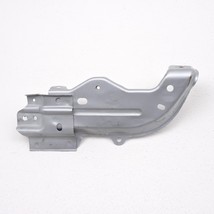 2017-2023 Tesla Model 3 Front Left Drivers Side Fender Mount Bracket Oem... - $832.32 MXN
