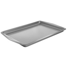 Martha Stewart 18in Carbon Steel Cookie Sheet - $900.17 MXN