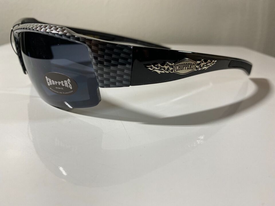 Men&#39;s popular riding sunglasses with carbon like frame and smoke black l... - $9.50