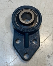 3-Bolt Flange FK204 w/ Insert Bearing UC204-12 | 19mm Bore 10mm Holes - $562.54 MXN
