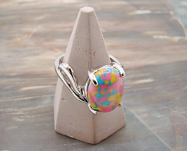 Mosaic Rainbow Pink Yellow Blue Fashion 925 Sterling Silver Plated Ring Size 7 - £17.55 GBP