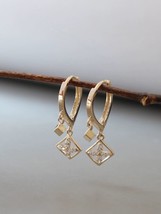 10ct Solid Gold Flower Kite Huggie Hoops Earrings - rhombus, chandelier, gift - £138.37 GBP
