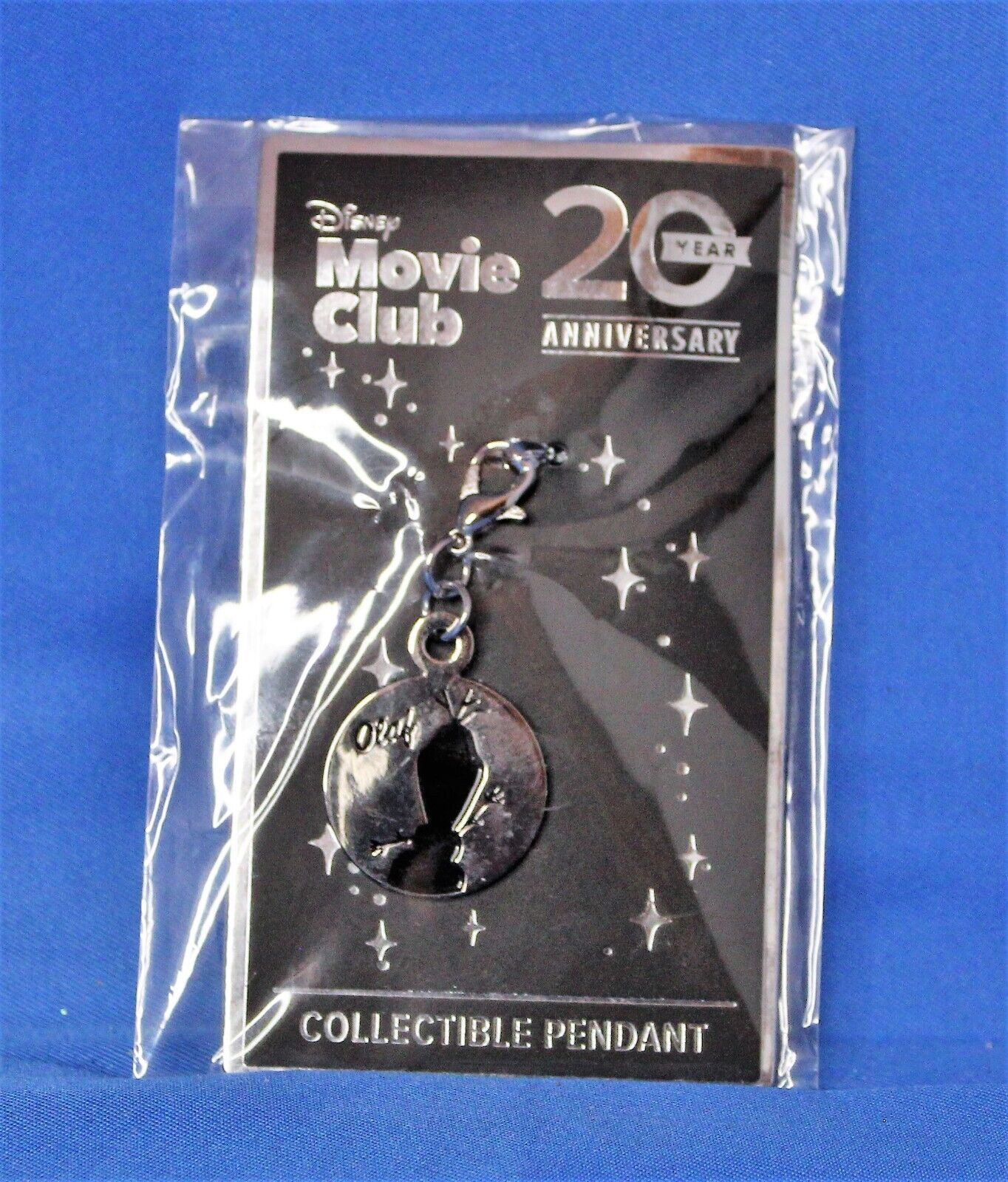 Primary image for Pendant Disney Olaf Movie Club 20 Year Anniversary Collectible