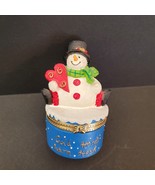 Hand Painted Ceramic &quot;Cold Hands Warm Heart&quot; White Christmas Snowman Top... - $234.72 MXN